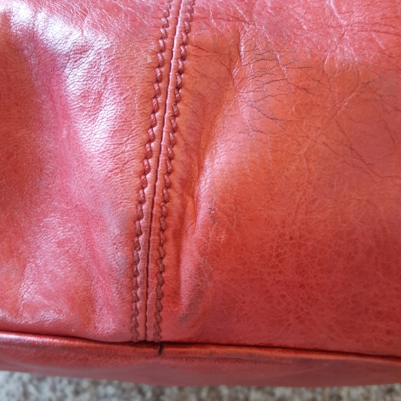 Balenciaga Pompon - Picture 5 of 13